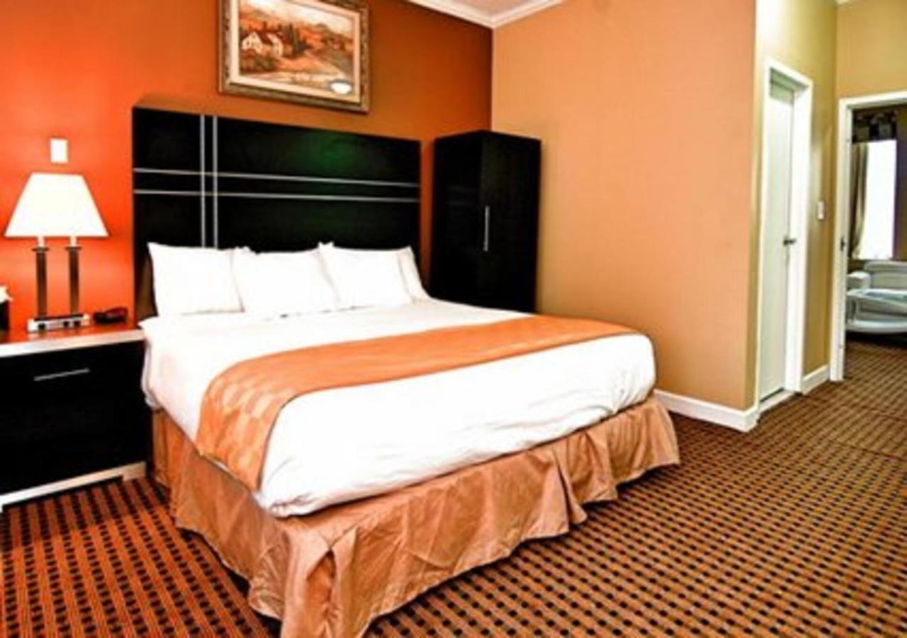 The Prince Hotel Tunkhannock エクステリア 写真